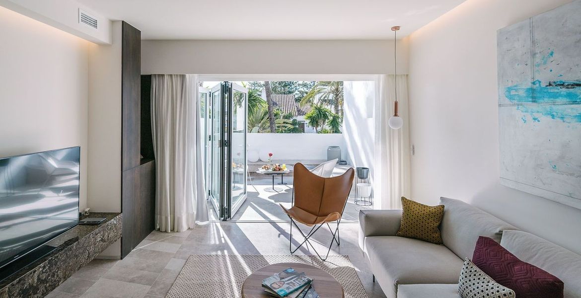 Private Suite 2 Bedroom in Puente Romano Marbella