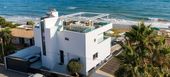 Villa en primera línea de playa en alquiler