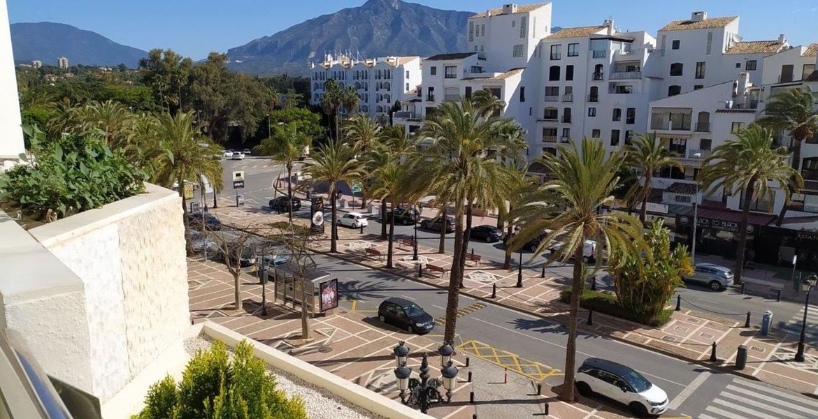 Apartment for in Puerto Banus Playas del Duque