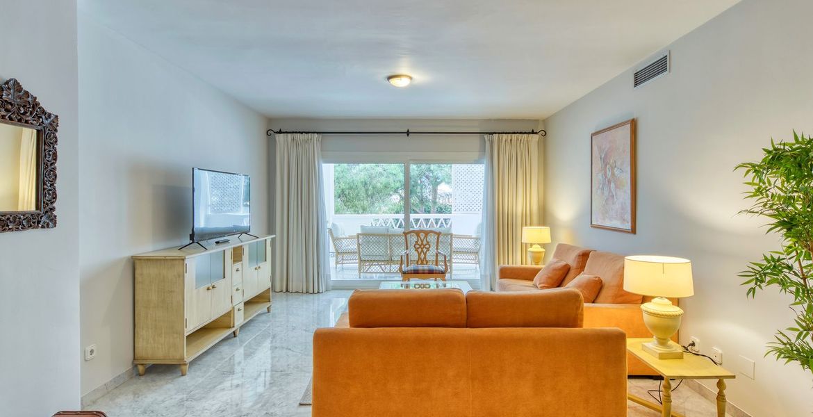 Apartamento en Puerto Banus Playas del Duque