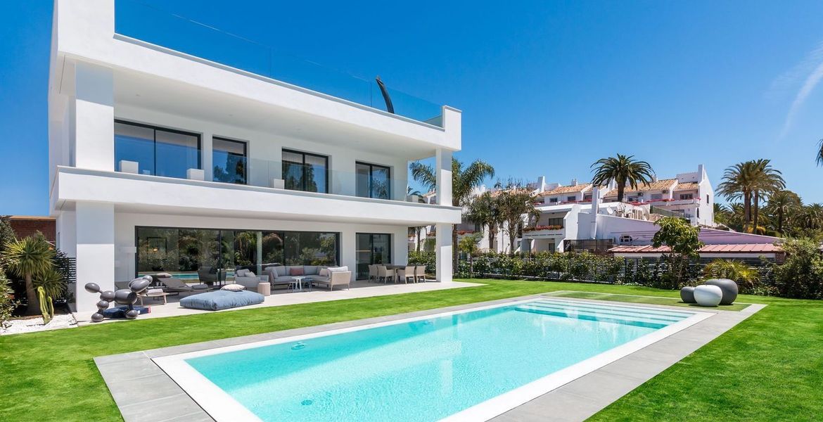 Villa in Puerto Banus