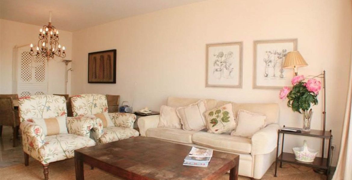 Apartment for Rent in Marina Puente Romano