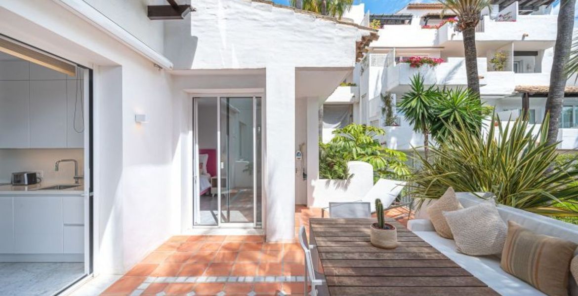 Apartment for rent in Marina Puente Romano Andalusian Garden