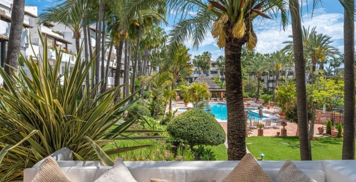 Apartment for rent in Marina Puente Romano Andalusian Garden