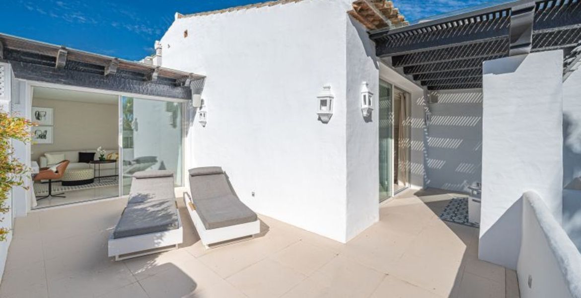 Penthouse in Marina Puente Romano