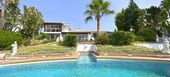 Beach Front Villa in Puente Romano