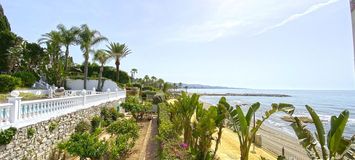 Frente a la playa Chalet en Puente Romano