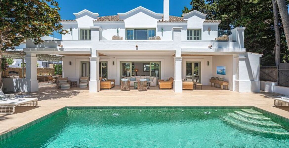 VILLA EN MARBELLA CLUB - MILLA DE ORO, MARBELLA. 