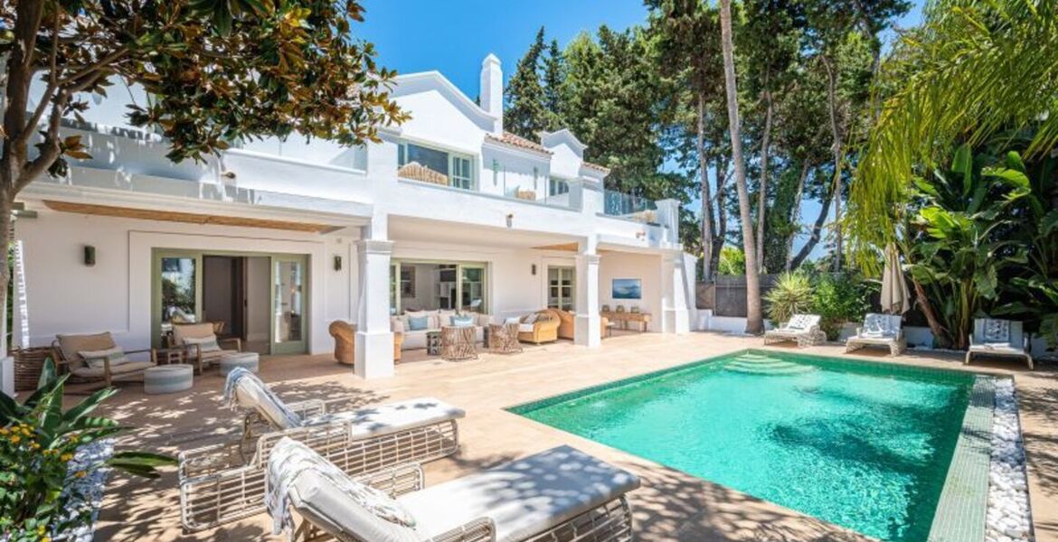 VILLA EN MARBELLA CLUB - MILLA DE ORO, MARBELLA. 