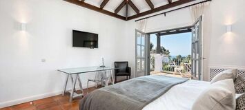 Marbella villa for rent offers accommodation with 500 sqm