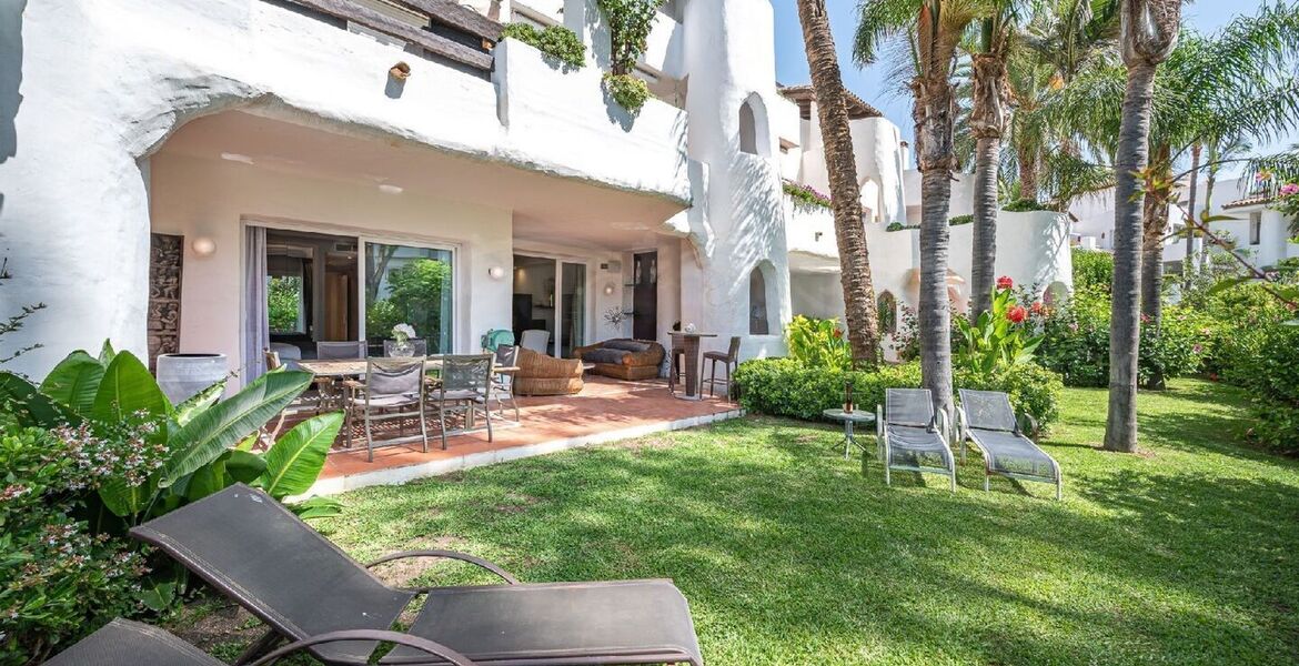 4-bedroom apartment on the beachfront, in Ventura del Mar