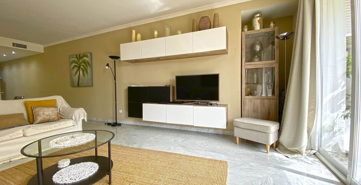 Appartement ensoleillé à Marina Puente Romano