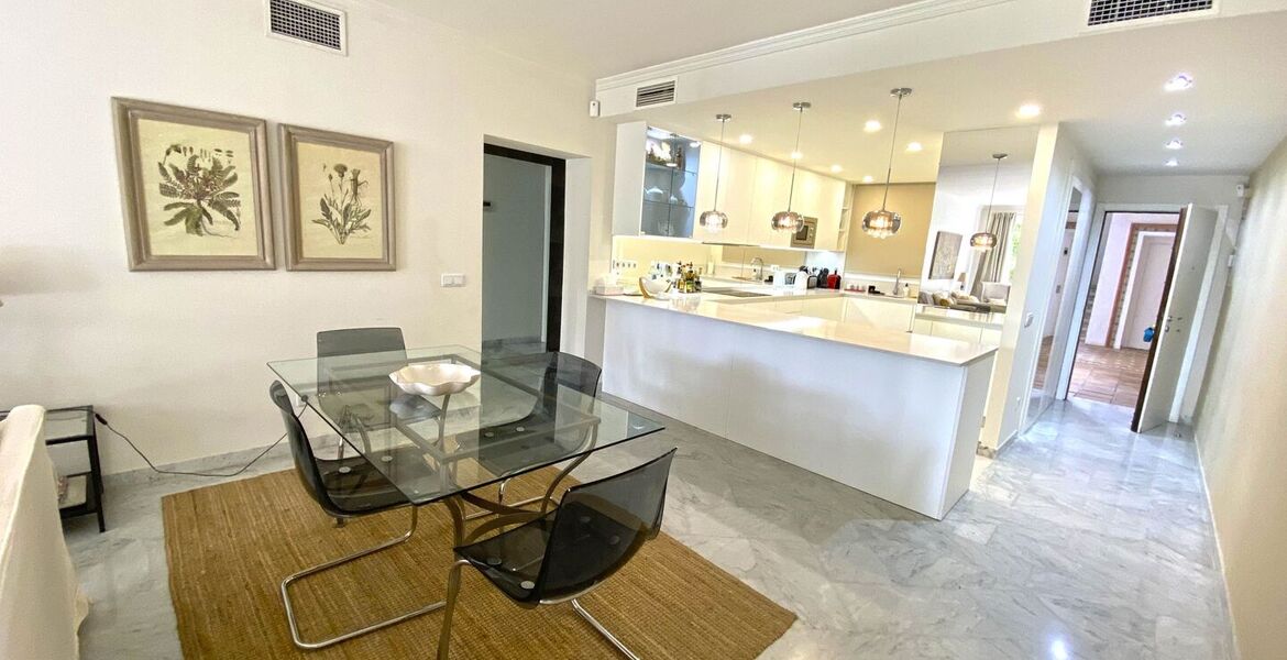 Sunny Apartment in Marina de Puente Romano, Golden Mile