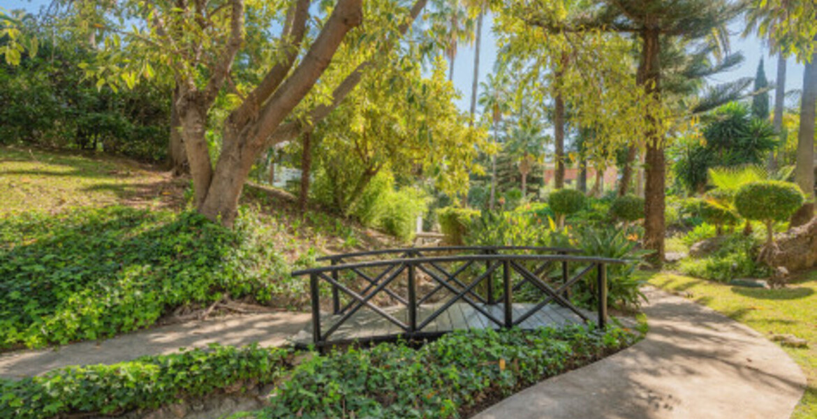 Apartamento en Puente Romano II Nobu Hotel