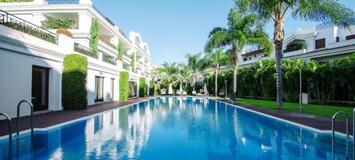 Apartamento de lujo en Doncella Beach, Estepona con 2 dormit