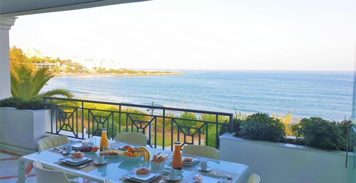 Luxury flat in Doncella Beach, Estepona with 2 bedrooms 