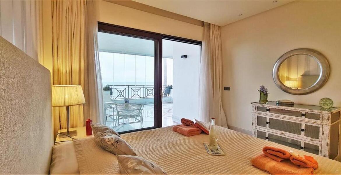 Appartement de luxe à Doncella Beach, Estepona avec 2 chambr