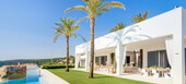 Fabulous 7 bedroom villa set on a spectacular double plot of