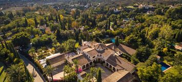 Luxury villa for rent in Marbella Hill Club