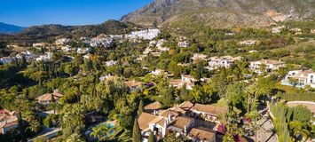 Luxury villa for rent in Marbella Hill Club