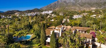 Luxury villa for rent in Marbella Hill Club