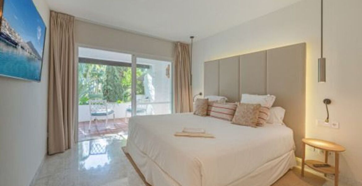 Atico duplex en alquiler en Marina Puente Romano Hotel