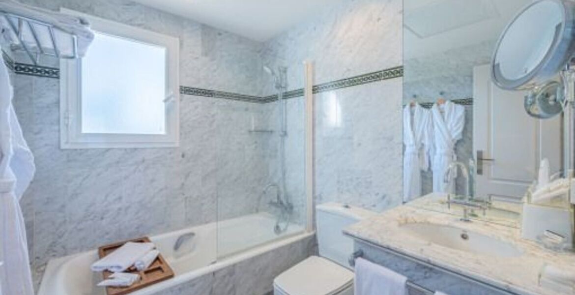 Atico duplex en alquiler en Marina Puente Romano Hotel
