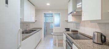 Appartement duplex à louer à Marina Puente Romano