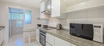 Atico duplex en alquiler en Marina Puente Romano Hotel