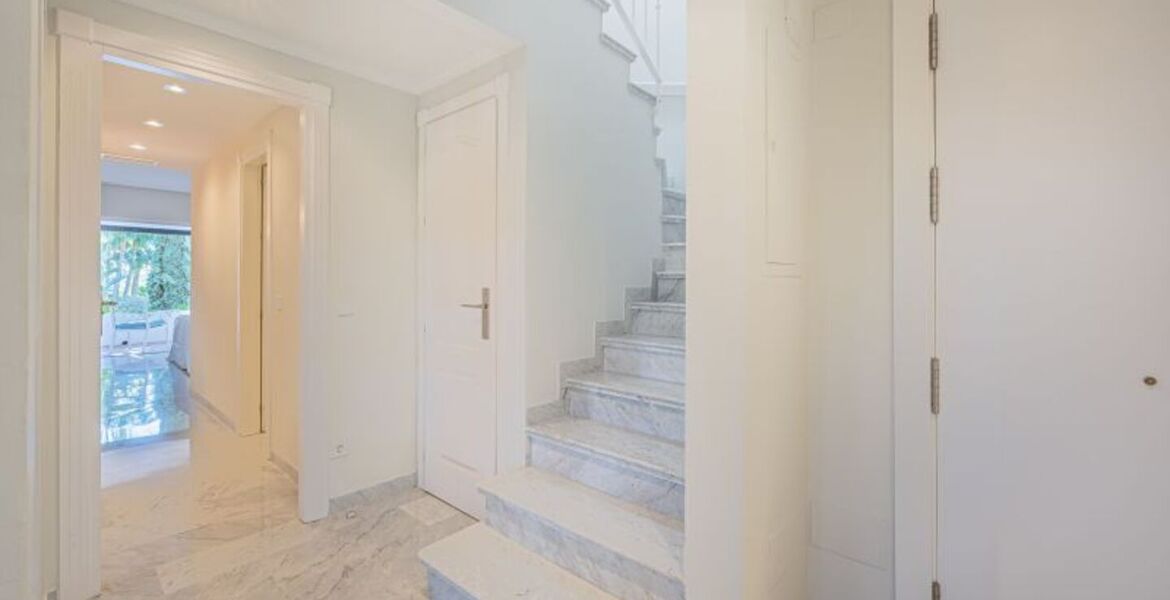 Atico duplex en alquiler en Marina Puente Romano Hotel