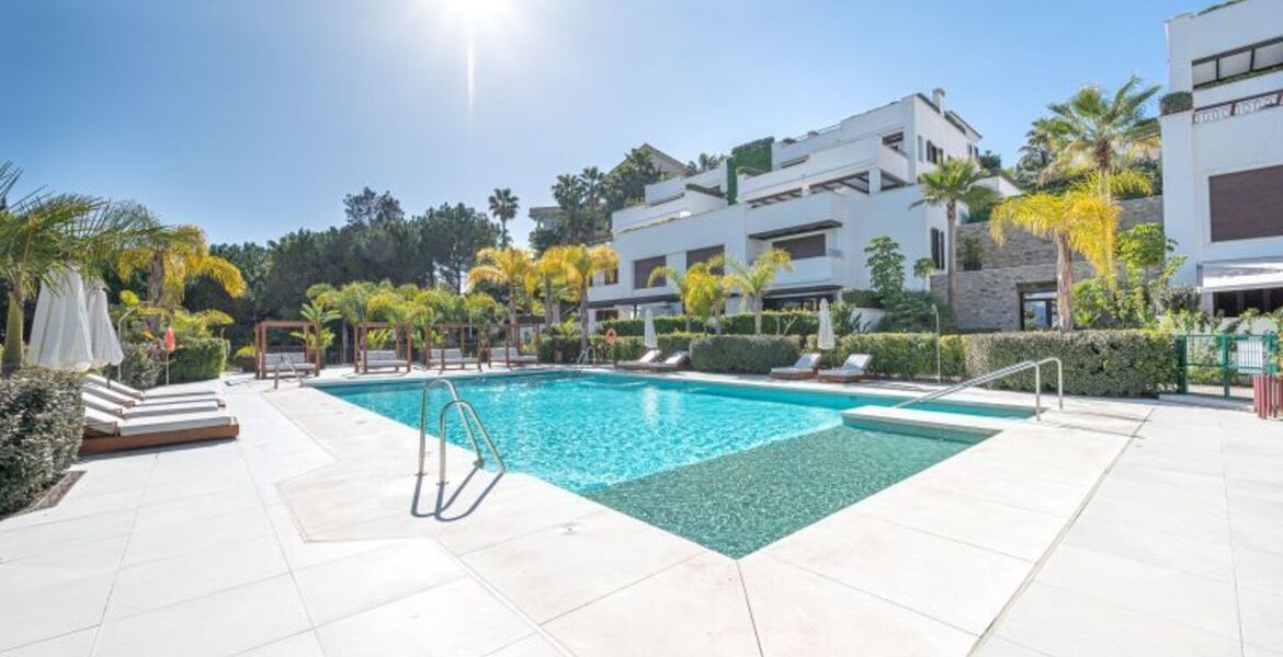 Lomas del Rey, Marbella Golden Mile Brand new luxury three b