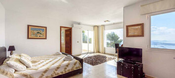 Villa Ibiza 5* avec 6 chambres à coucher 