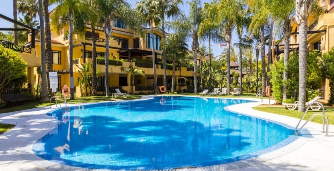 Situated in one of Marbella’s best locations at just a stone