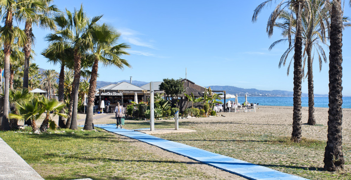 Piso en alquiler en Los Granados Puerto Banus