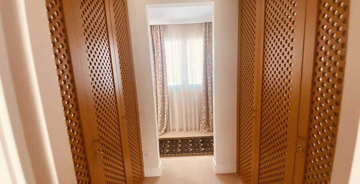 Luxury villa for rent in beachfront Puente Romano