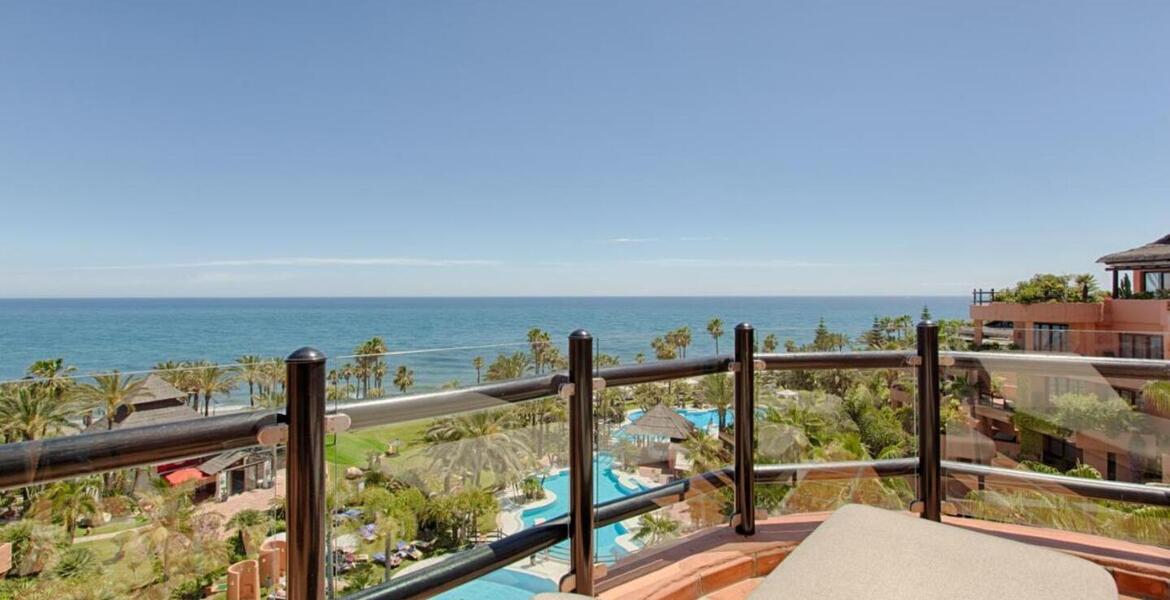 These Estepona Apartments are located 4 km from Estepona tow