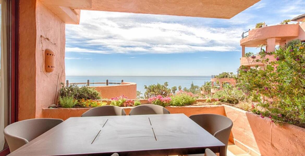 These Estepona Apartments are located 4 km from Estepona tow