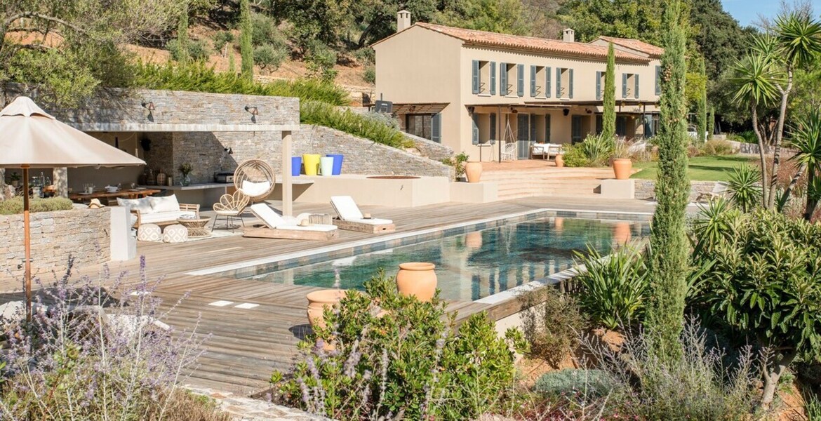 Luxury accommodation in Hyères, Provence-Alpes-Côte d'Azur, 