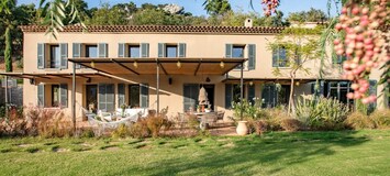 Luxury accommodation in Hyères, Provence-Alpes-Côte d'Azur, 