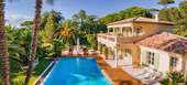 This Villa is part of Philippe Georges Gonnet exclusive port