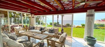 Beach Front Villa in Puente Romano