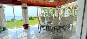 Beach Front Villa in Puente Romano