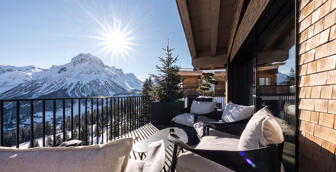 PRIVATE LUXURY. TOP-CLASS CUISINE. SPECTACULAR VIEWS. Chalet