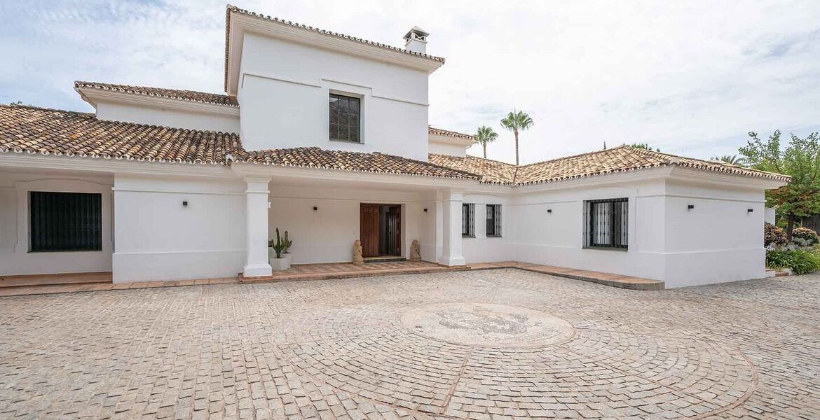 Luxury Villa for rent in Sierra Blanca Marbella