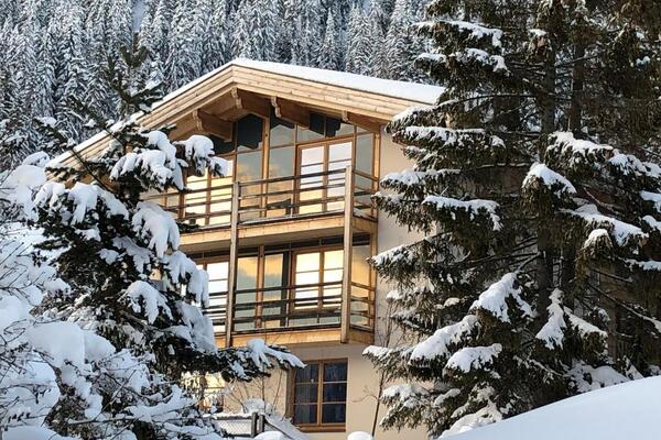 Luxueux chalet à louer à St Anton en Autriche avec 475 m²