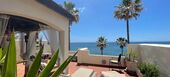 Casa adosada en primera línea de playa en Estepona