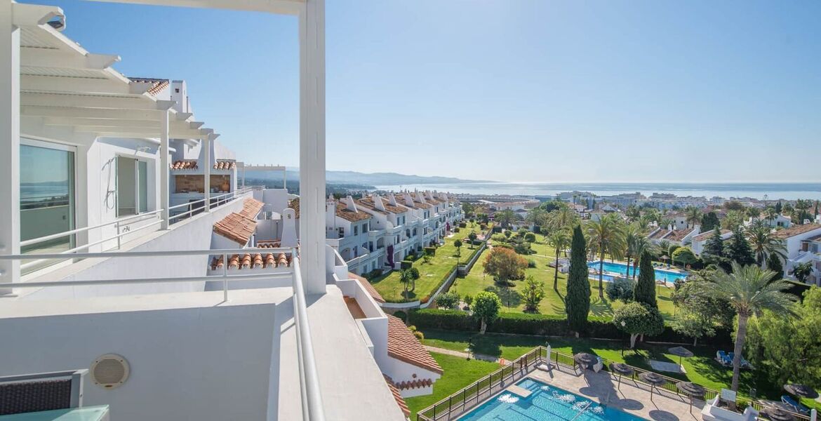 Luxury 4 bedroom apartment in Nueva Andalucia