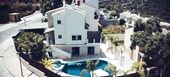 Villa for rent in Mairena