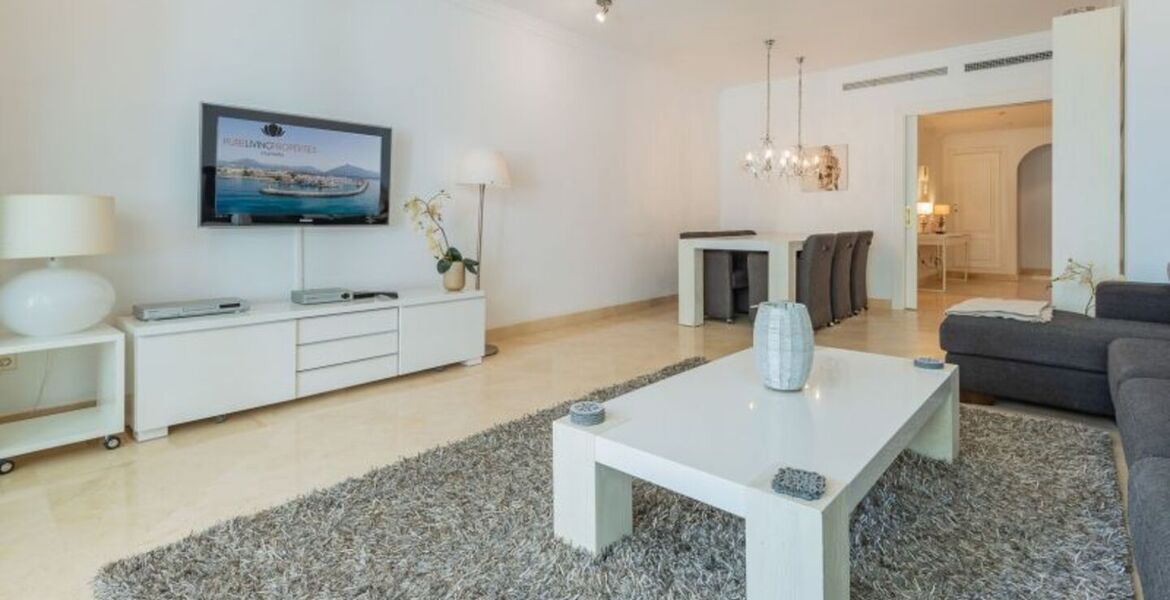 Apartamento en primera línea de playa en Marbella