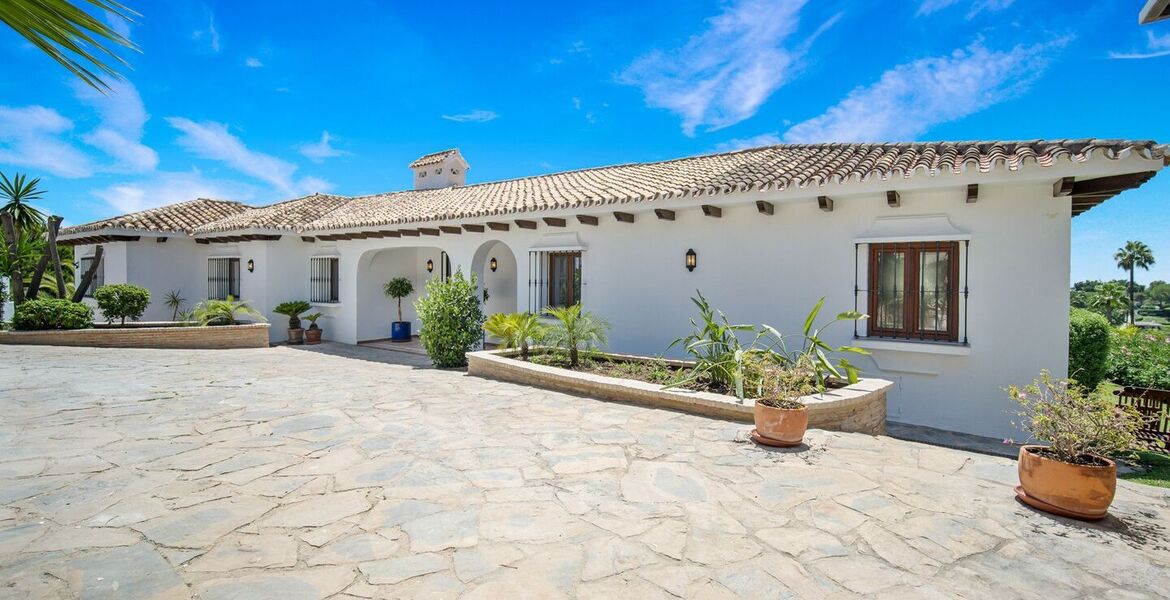 Villa for rent in Benahavis